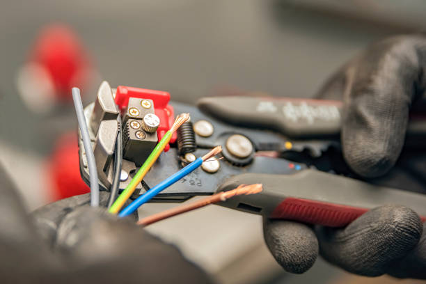 Affordable Emergency Electrician in Silvis, IL